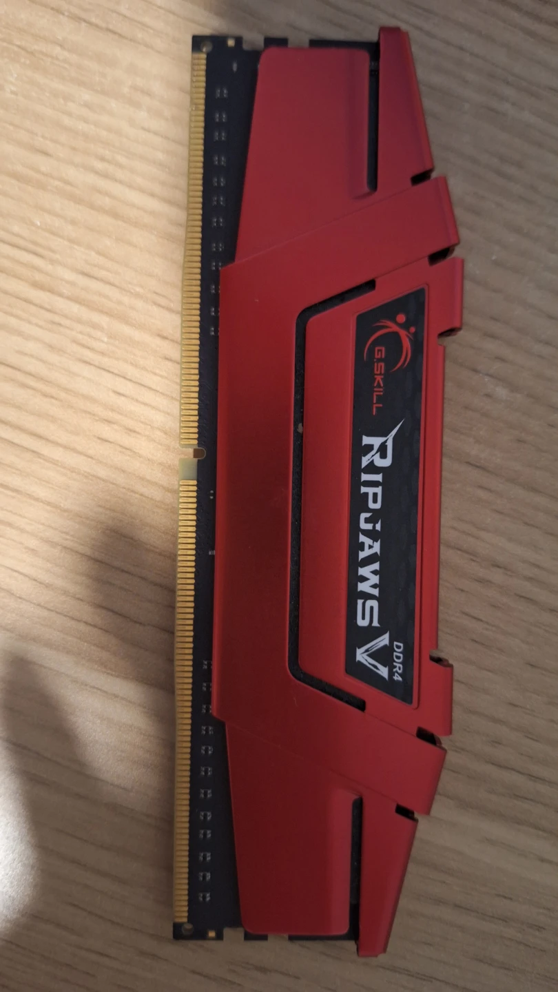 G.SKILL Ripjaws V DDR4 4GB RAM
