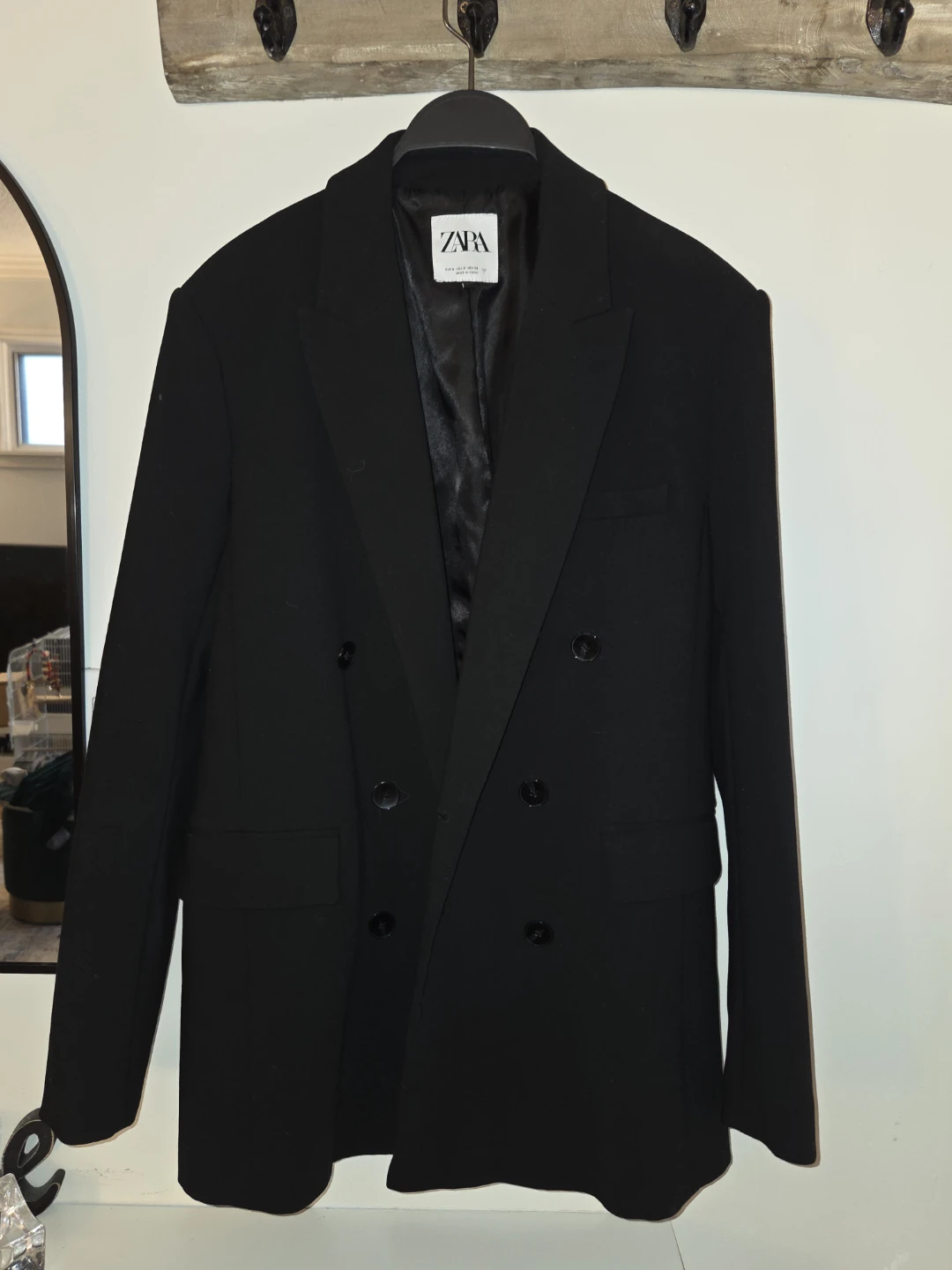 Zara Black Double-Breasted Blazer