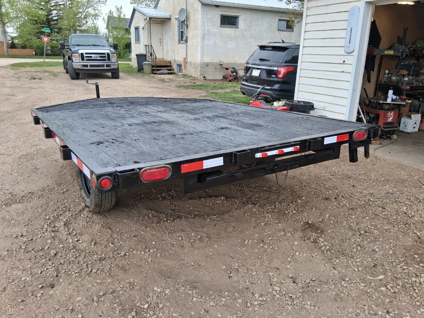 Flat Deck Trailer with Ramp - photo 2