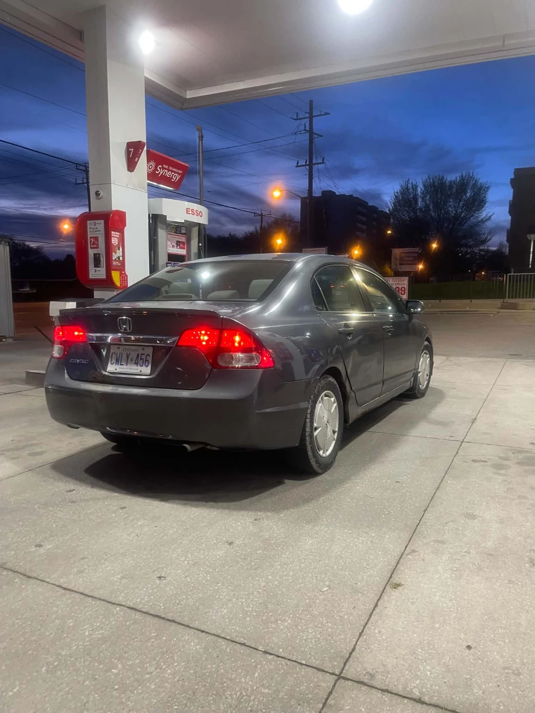 2008 Honda Civic Sedan - photo 2