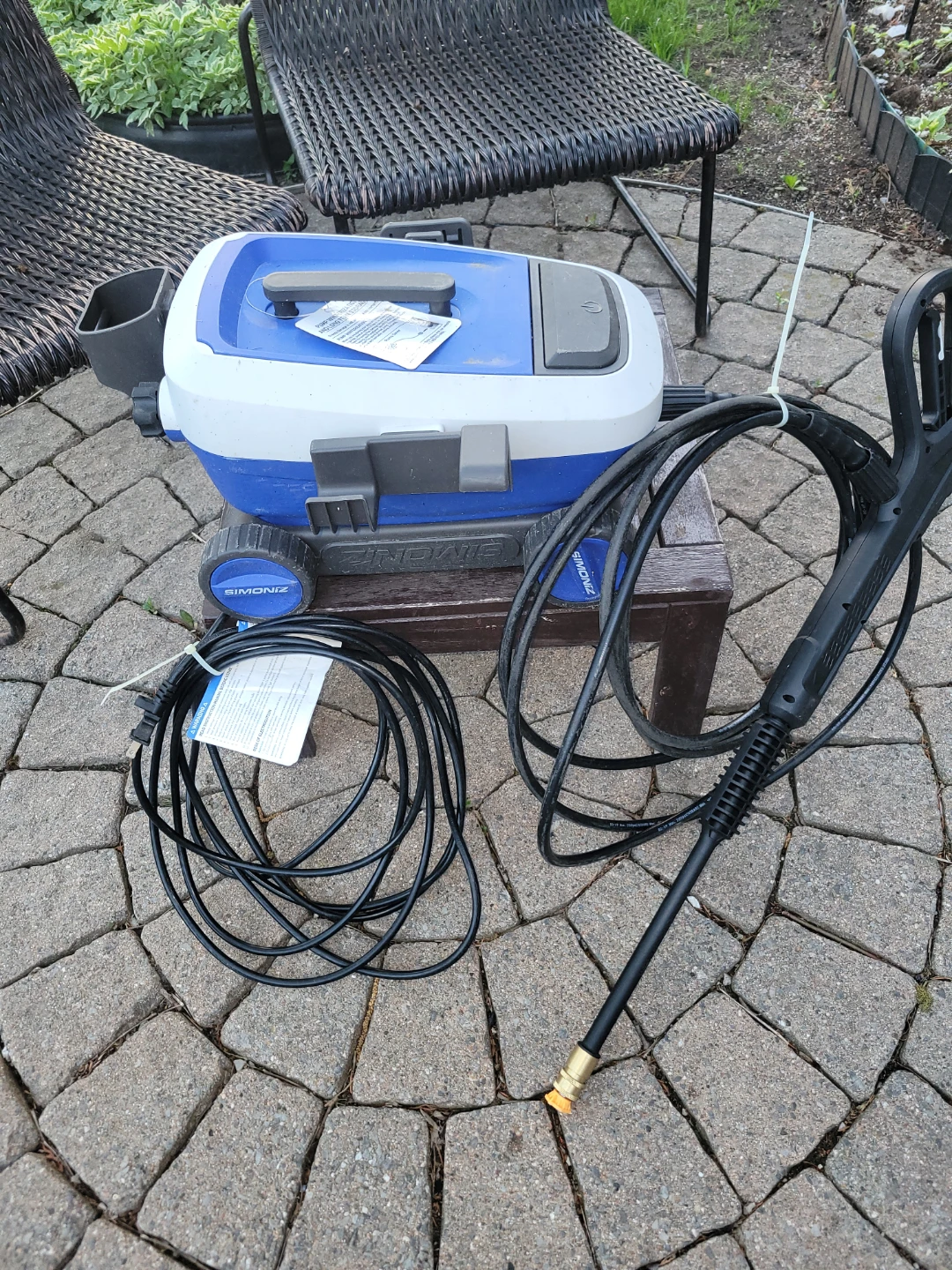 SIMONIZ VE24  Washer electric like new 1600psi - photo 3