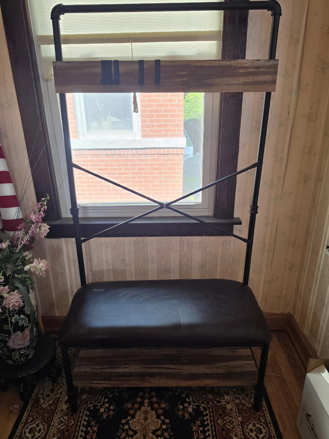 Entryway coat rack - photo 4