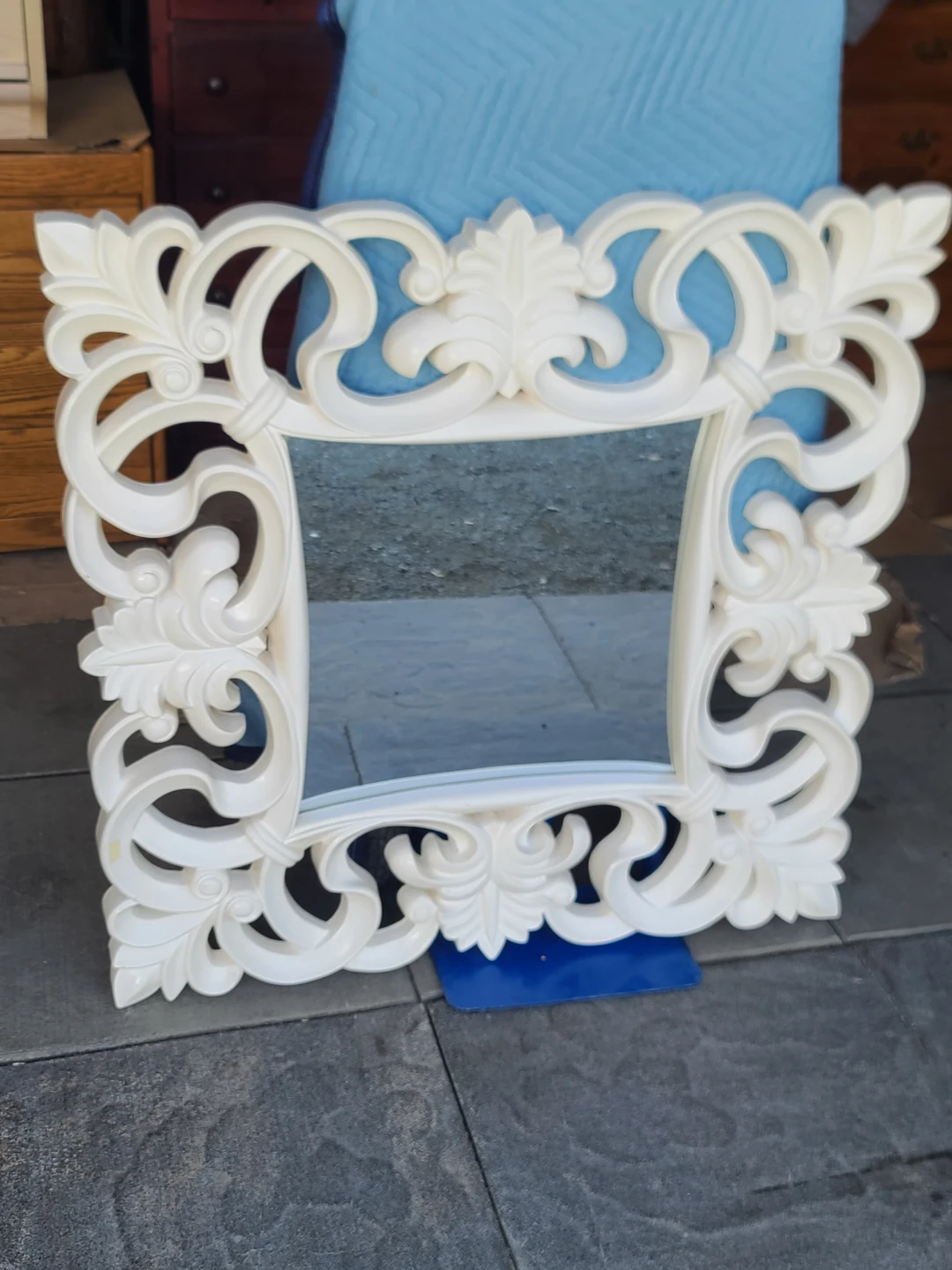 Decorative White Ornate Wall Mirror - photo 2