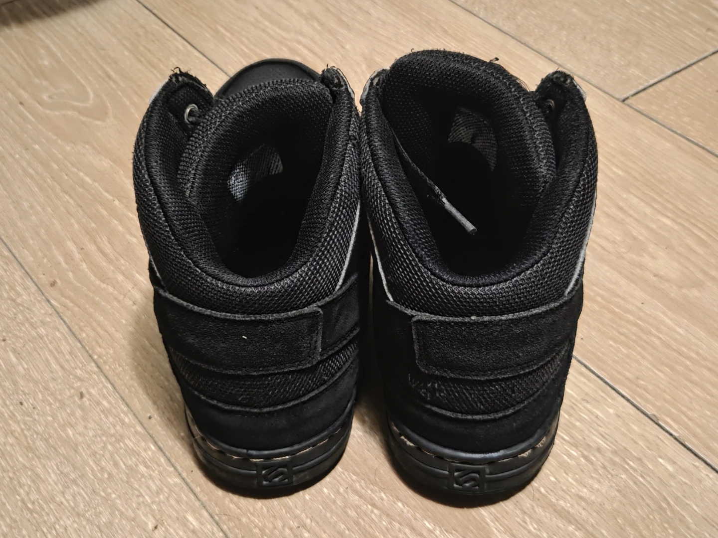 Five Ten Mountain Bike Shoes - Black - photo 3