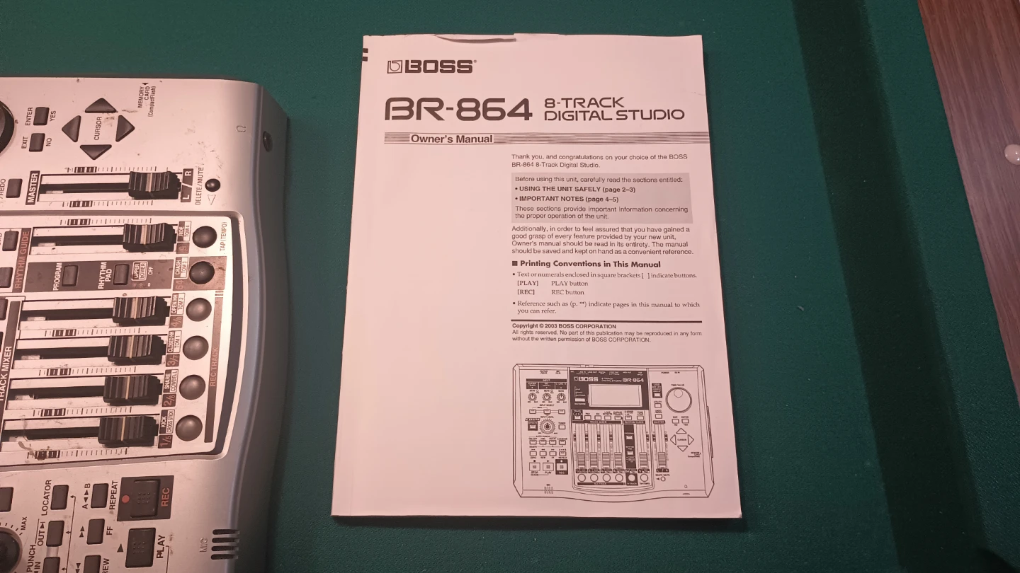 Boss BR-864 8-Track Digital Studio Multi-Track Recorder - photo 3