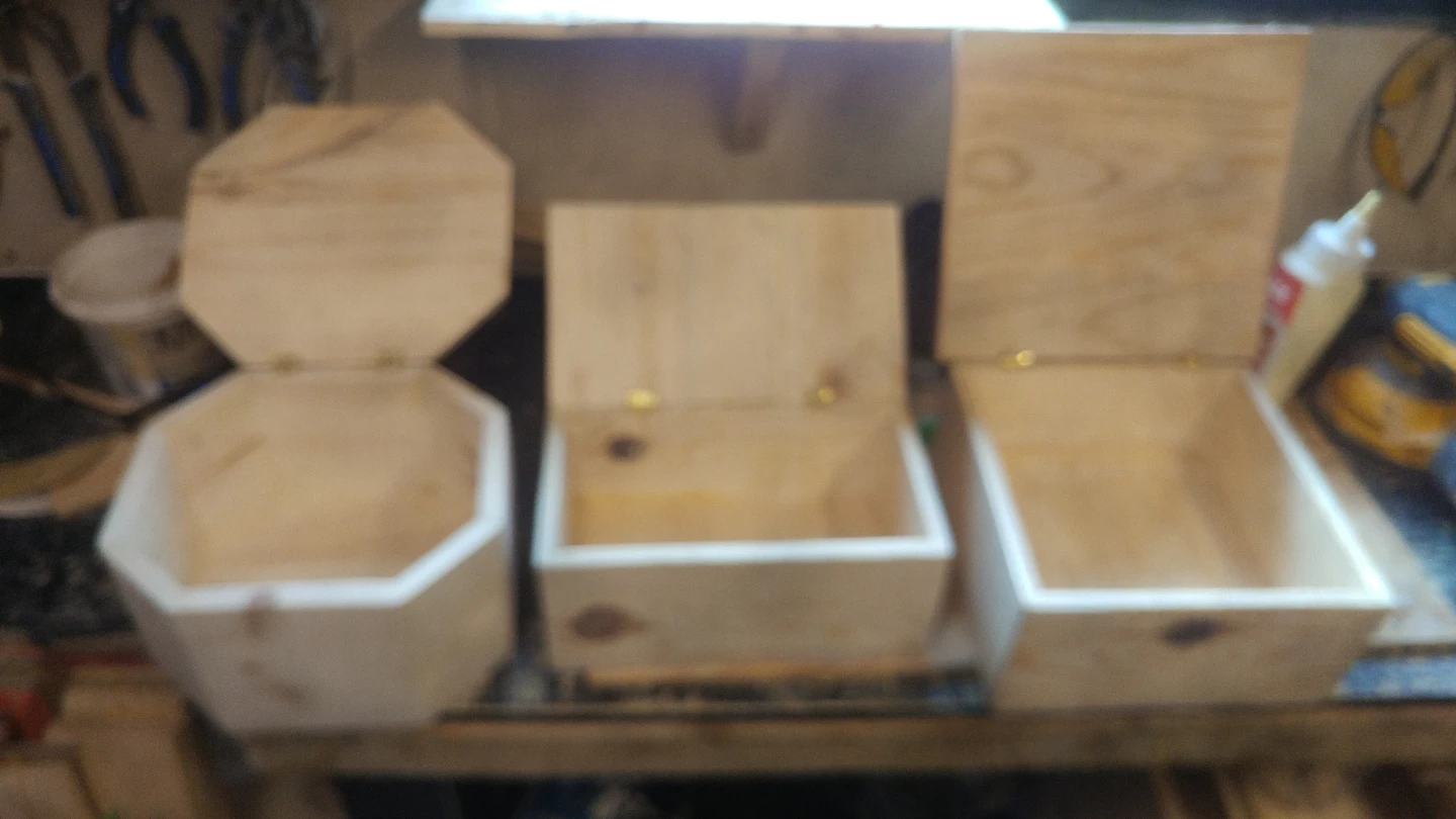 Keep sake boxes and custom shelves - photo 3