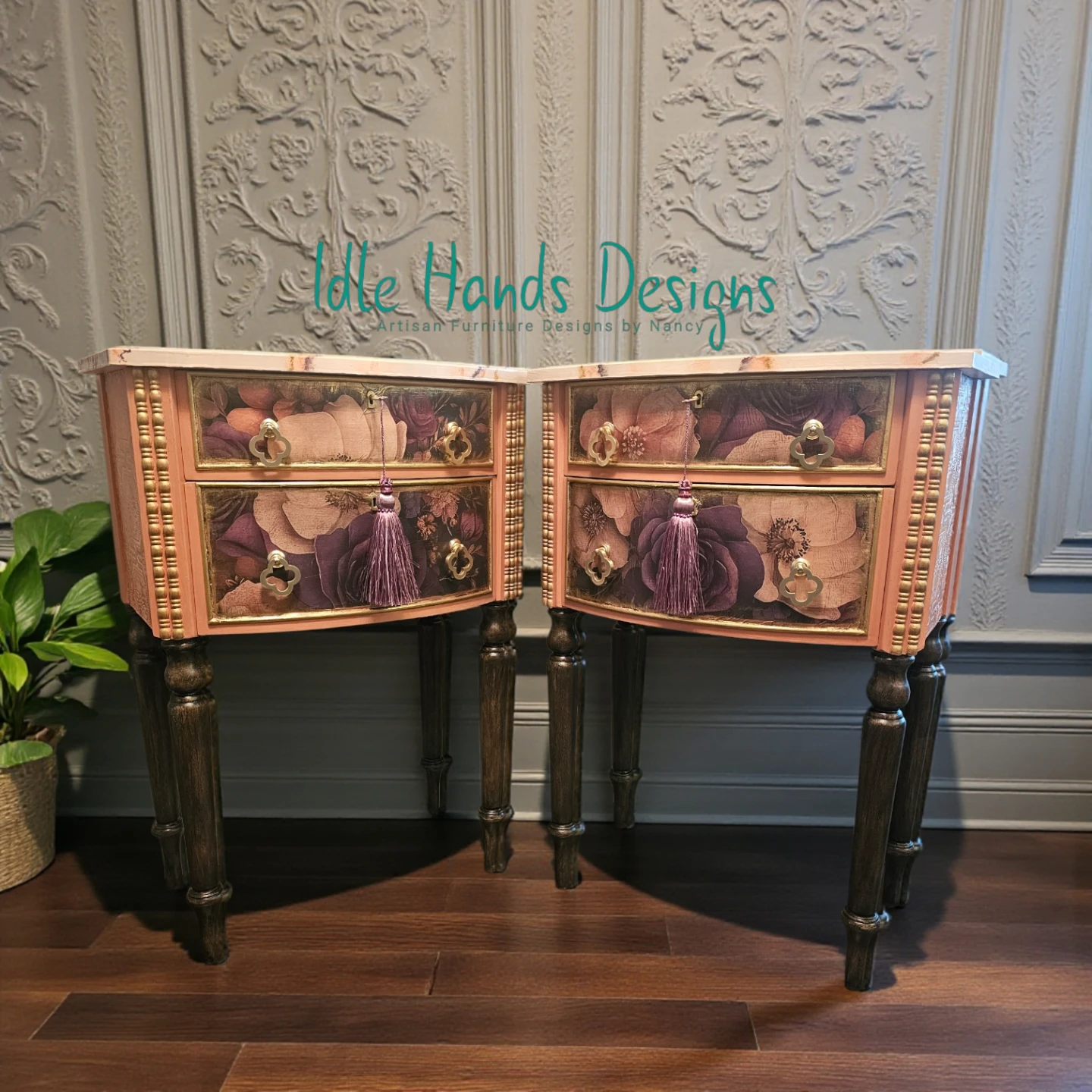 Peachy Keen - Bedside Tables - photo 2