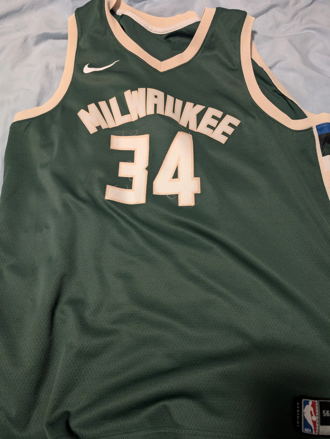 Giannis antetokounmpo jersey XL