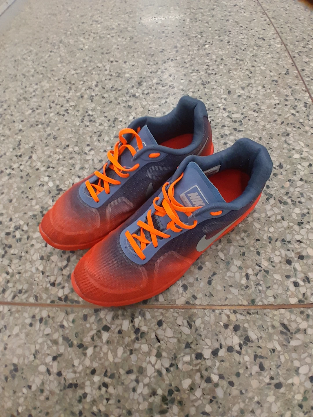 Nike Air Max Running Shoes Men's Size 8.5 - photo 3