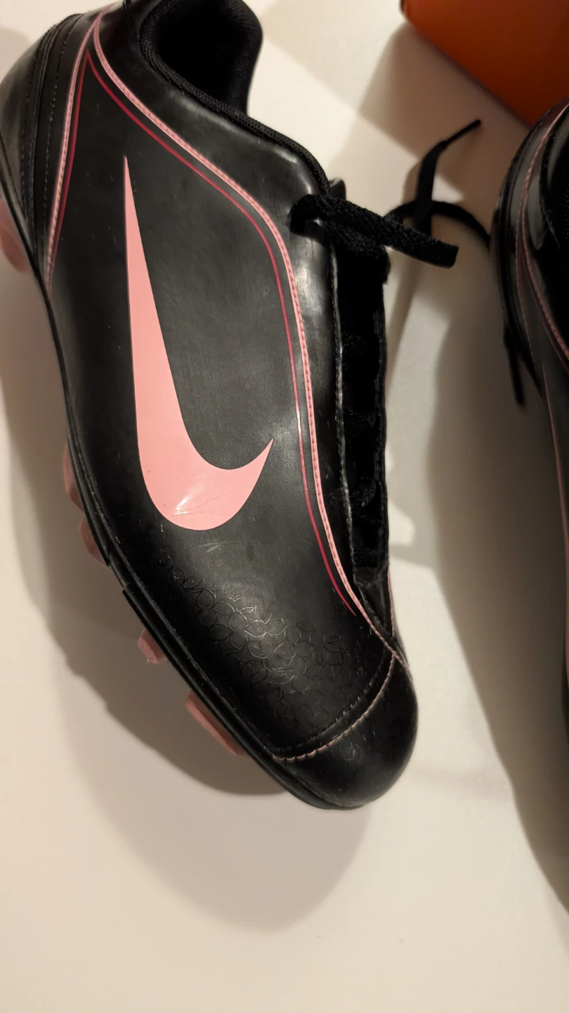 Nike Girls First2 Team FG-R Soccer Cleats - photo 2