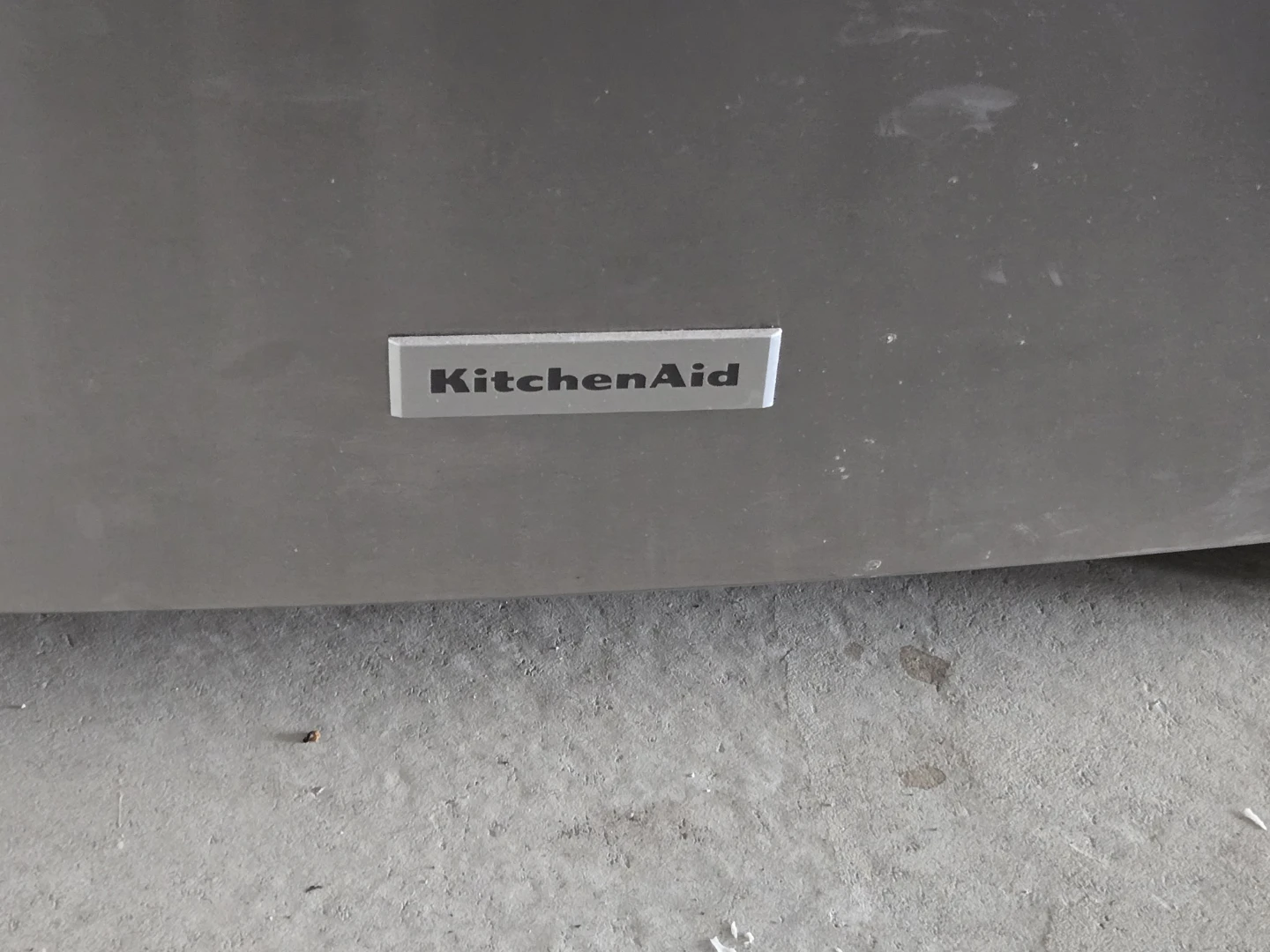 KitchenAid French Door Refrigerator counter debt - photo 2