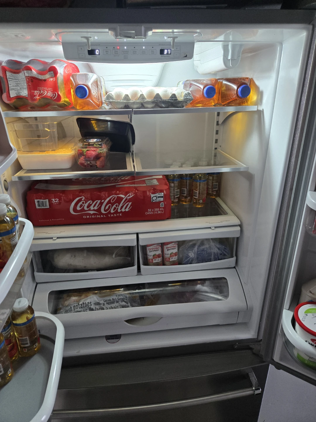 KitchenAid French Door Refrigerator counter debt - photo 3