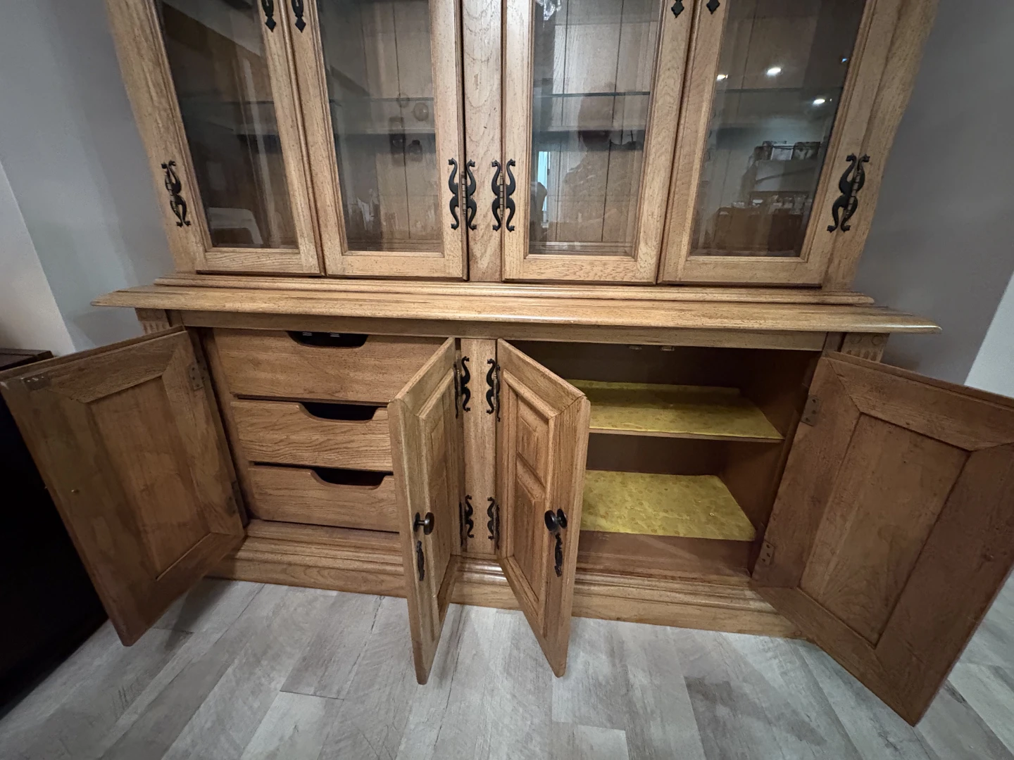 Solid Wood China Cabinet with Glass Doors - photo 4