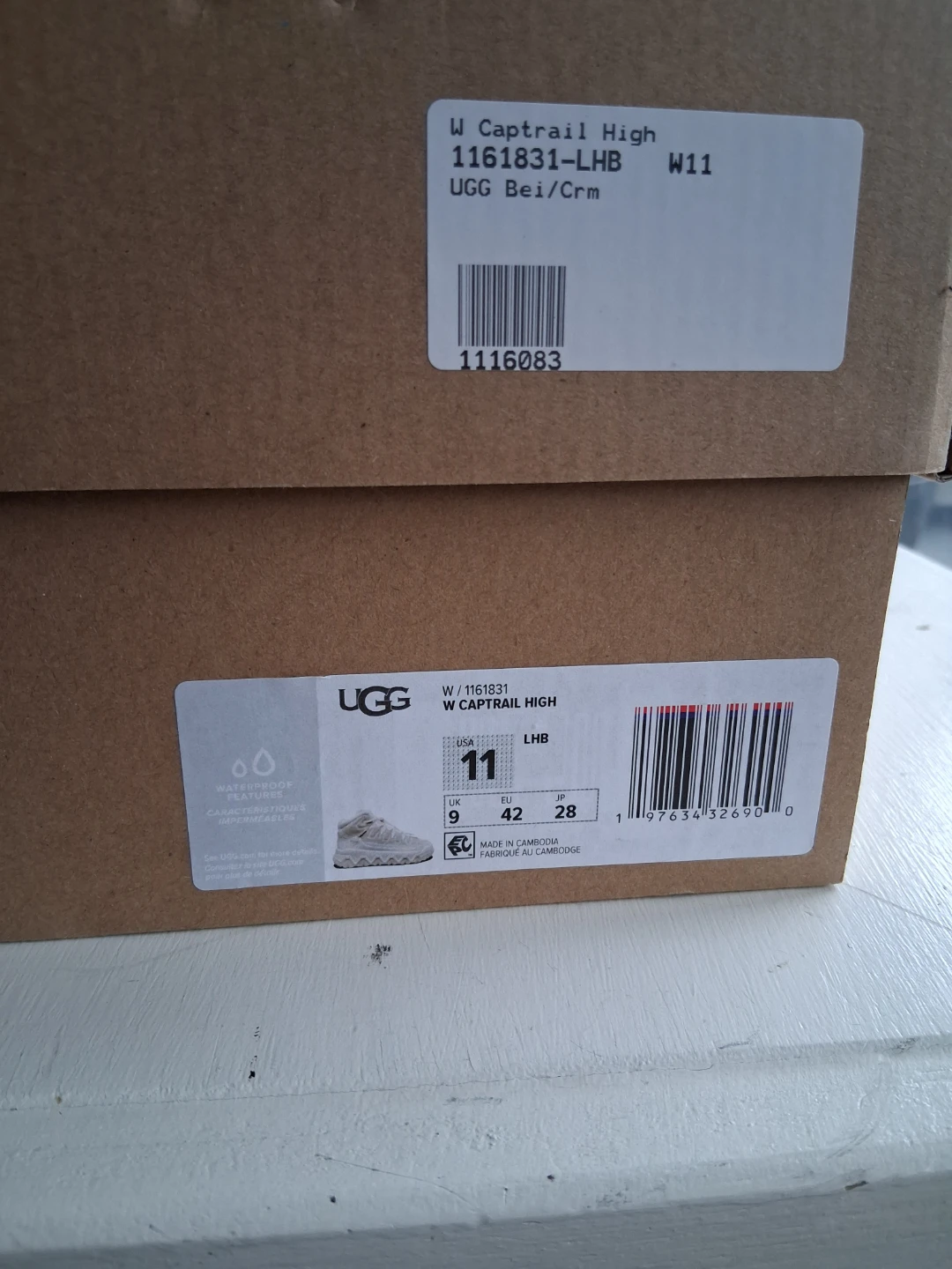 UGG W Captrail High Boots - Beige - Size 11 women - photo 4