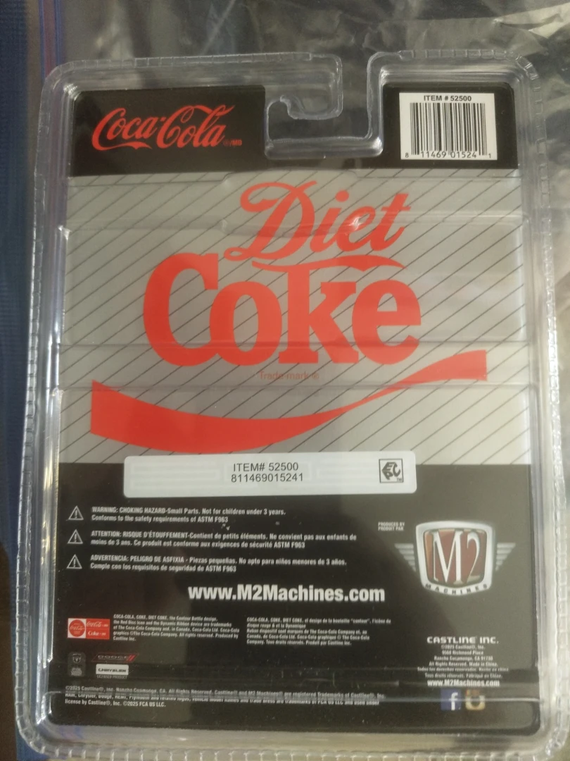 M2 Machines Diet Coke 1968 Plymouth Barracuda Hemi A60 1:64 New - photo 2