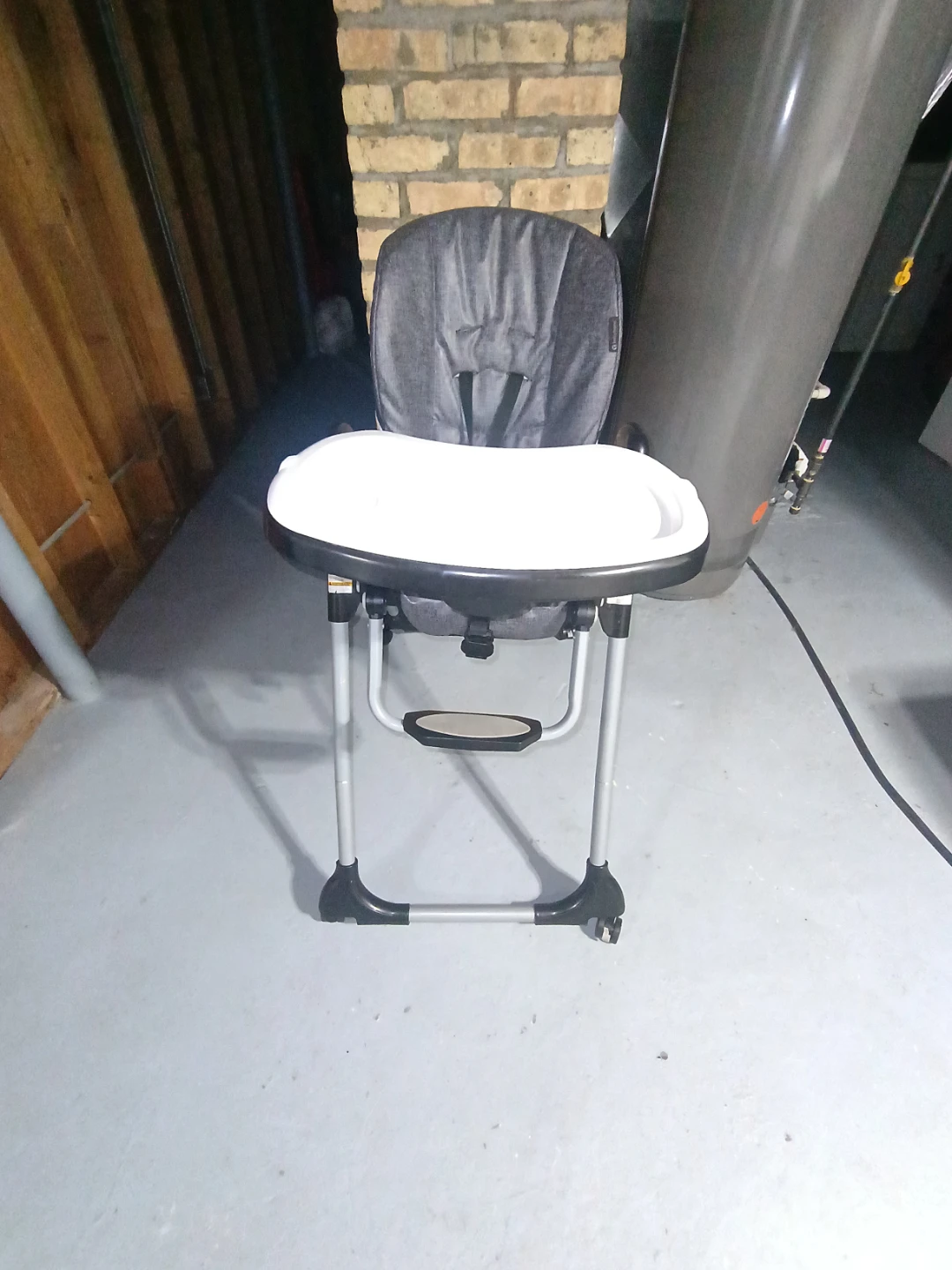 Baby Trend High Chair - Grey