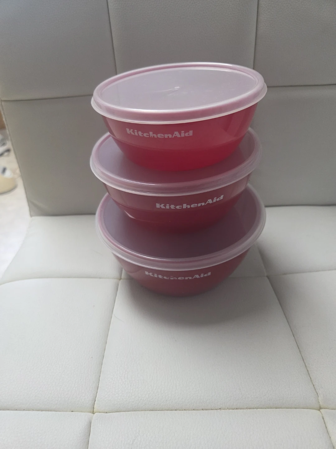 KitchenAid Red Mixing Bowls with Lids (Set of 3)
