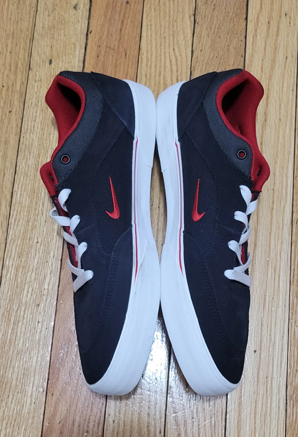 Nike SB Malor Men's Skate Shoes 10.5