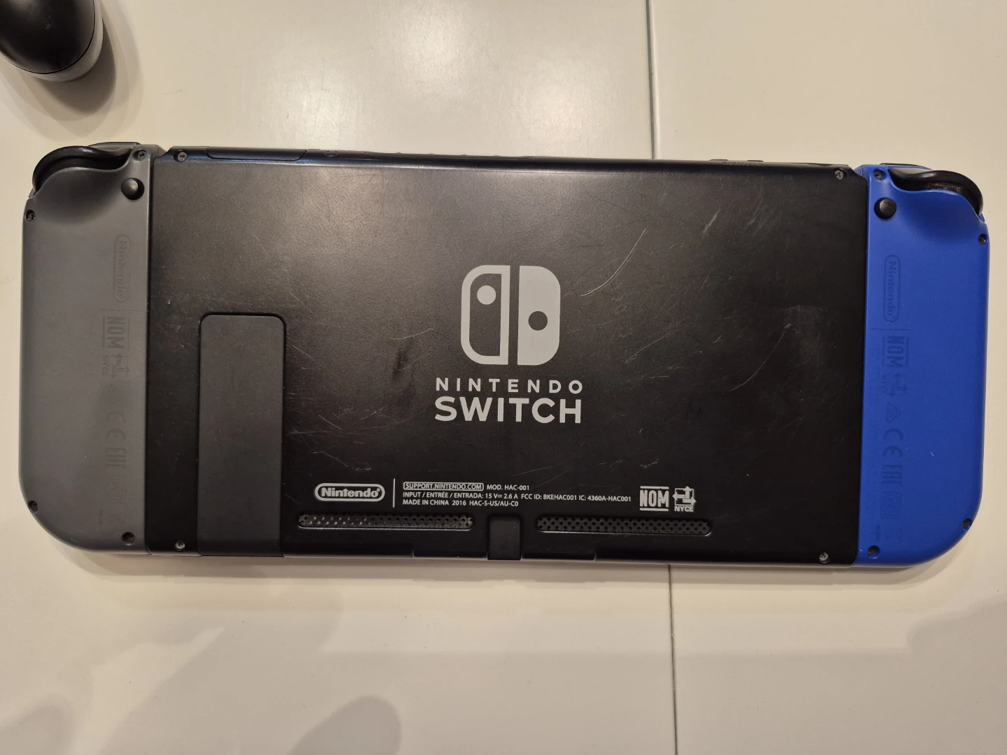 Nintendo Switch Console with 128GB SD Card - photo 2