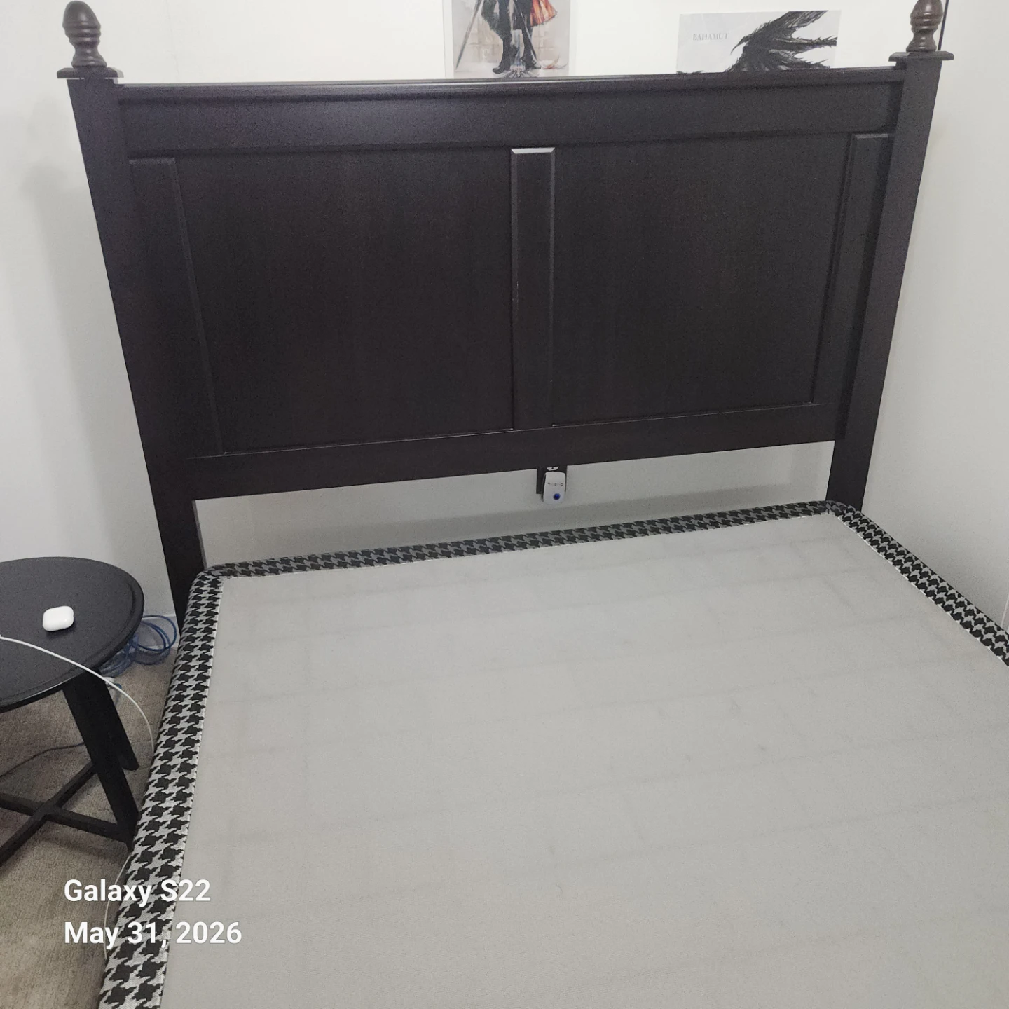 Queen Size Box Spring Bed Frame - photo 2