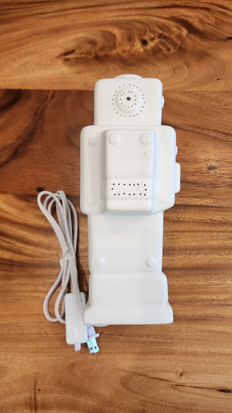 White Robot Ceramic Table Lamp - photo 3