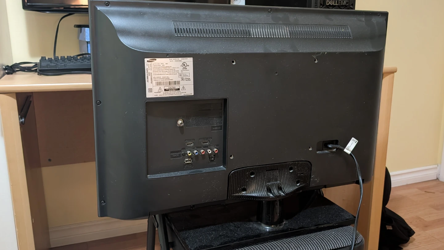 Samsung LED TV - photo 2