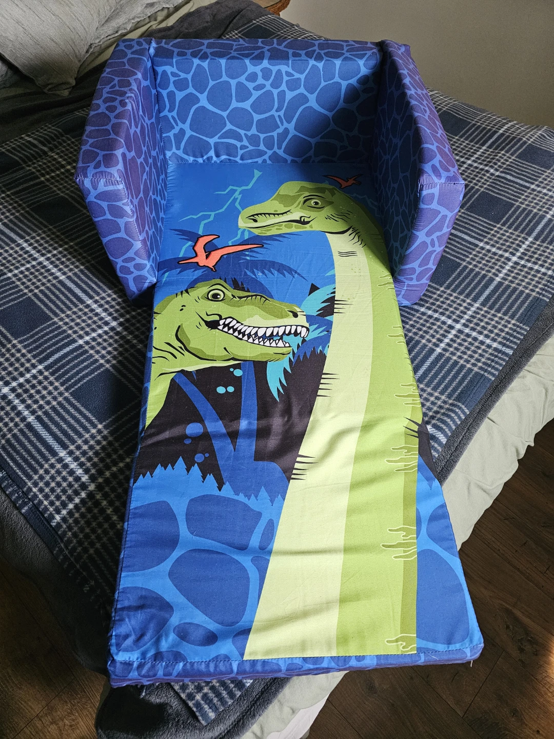 Kids Dinosaur Flip-Out Sofa Chair - photo 2