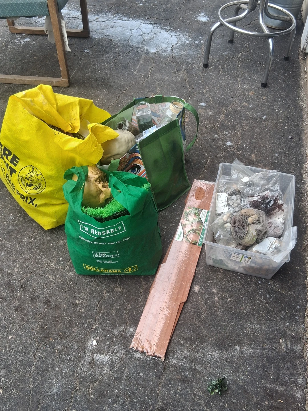Assorted Crafting and Decor Items - photo 3