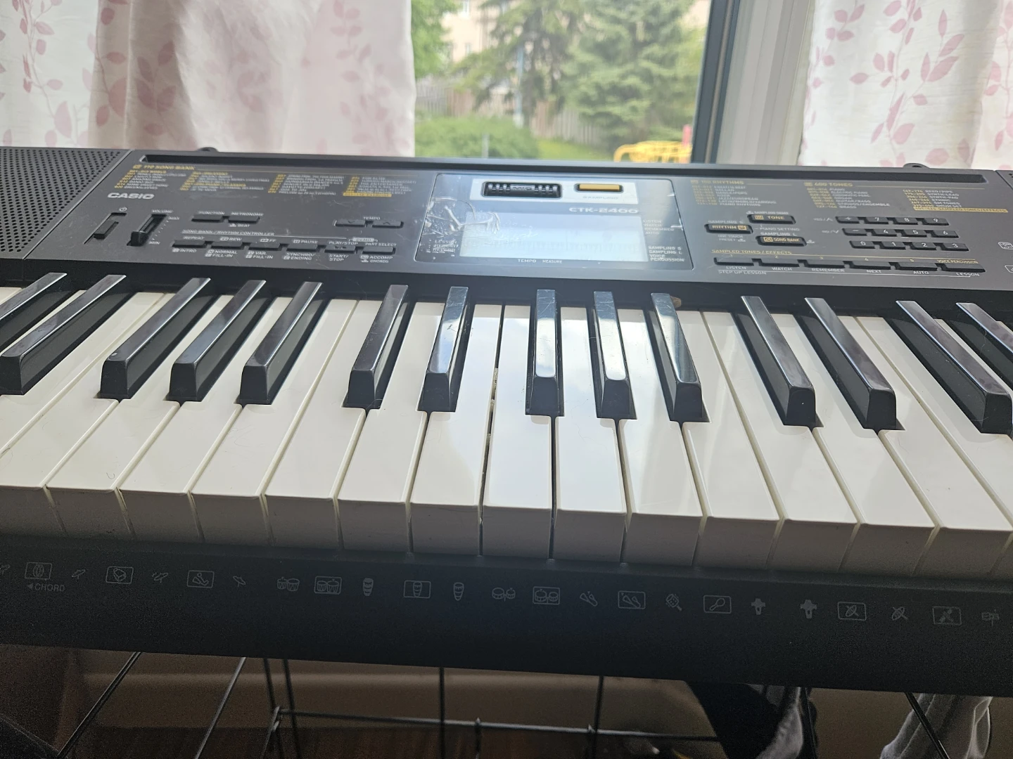 Casio CTK-2400 Keyboard - photo 2