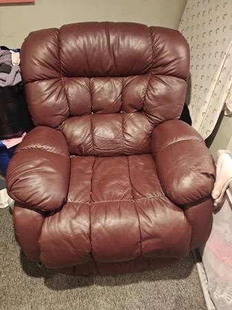 2 Leather Recliner Chairs - Lazy boy $150 for both