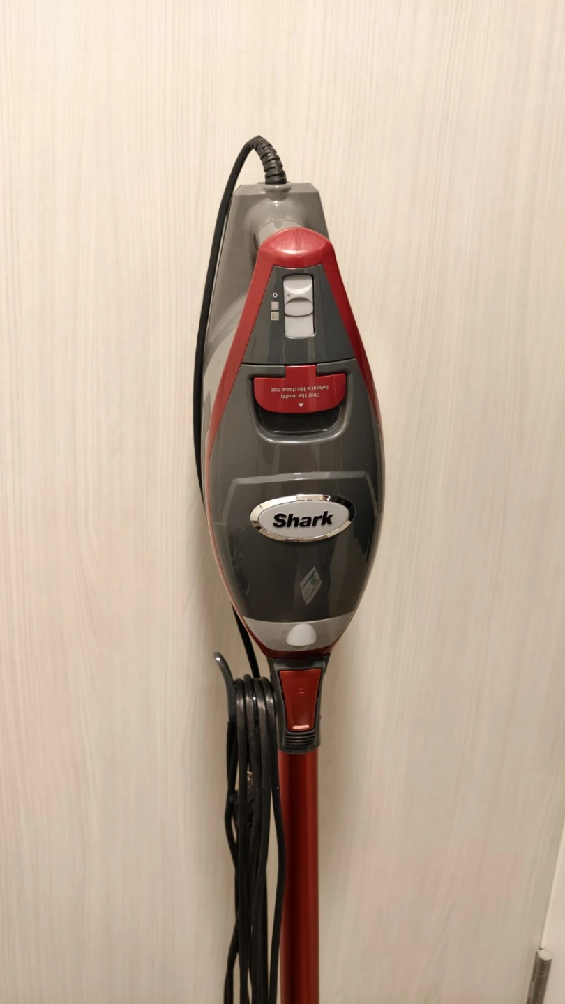 Shark Rocket Vacuum Cleaner - photo 3