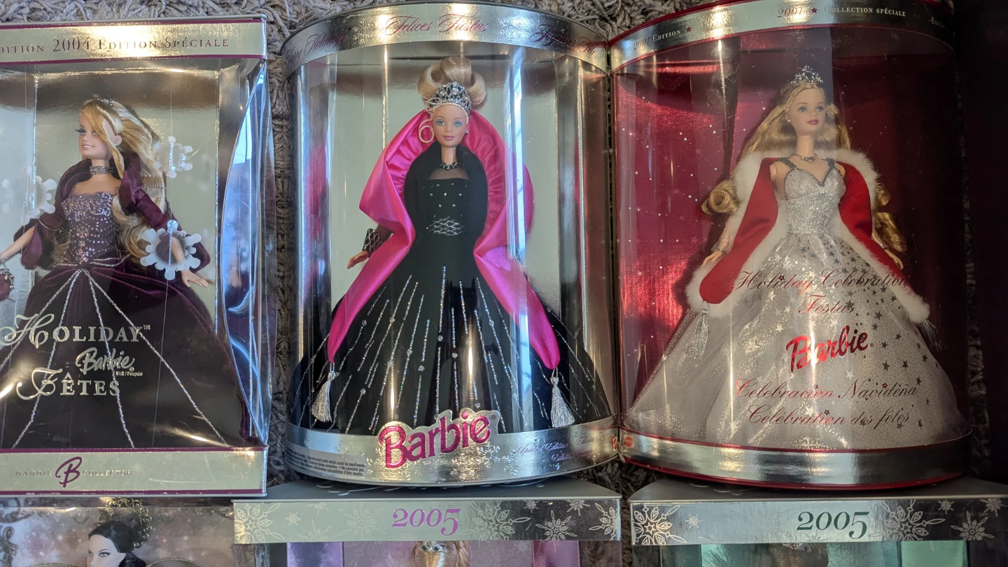Barbie Collector Dolls - photo 3