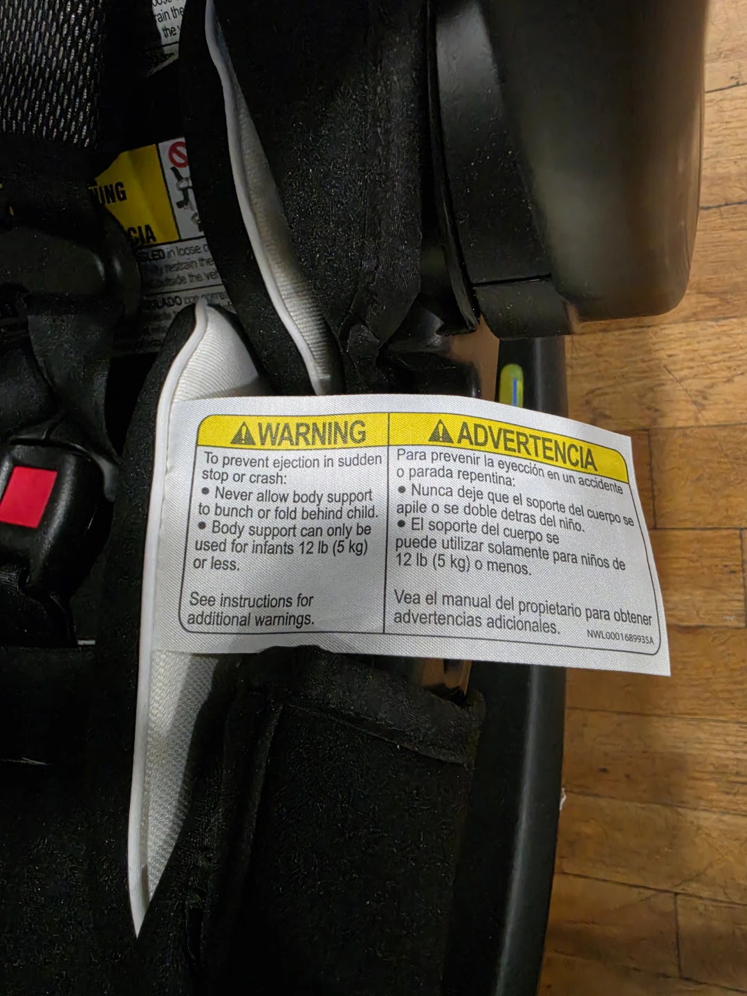 Graco SnugRide SnugLock DLX Infant Car Seat - photo 5