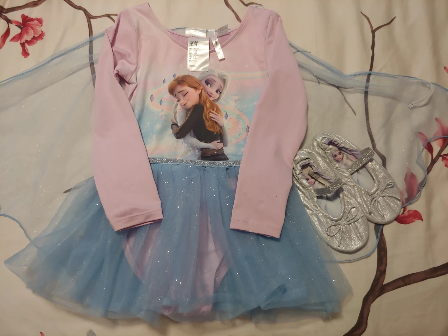 H&M Frozen bodysuit/Dress Size 4-6 girls plus shoes