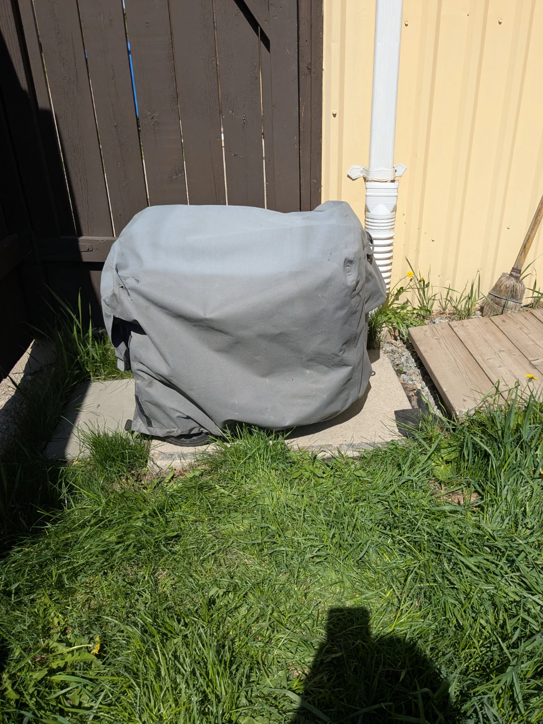 Certified 4450 Watt Generator - photo 3
