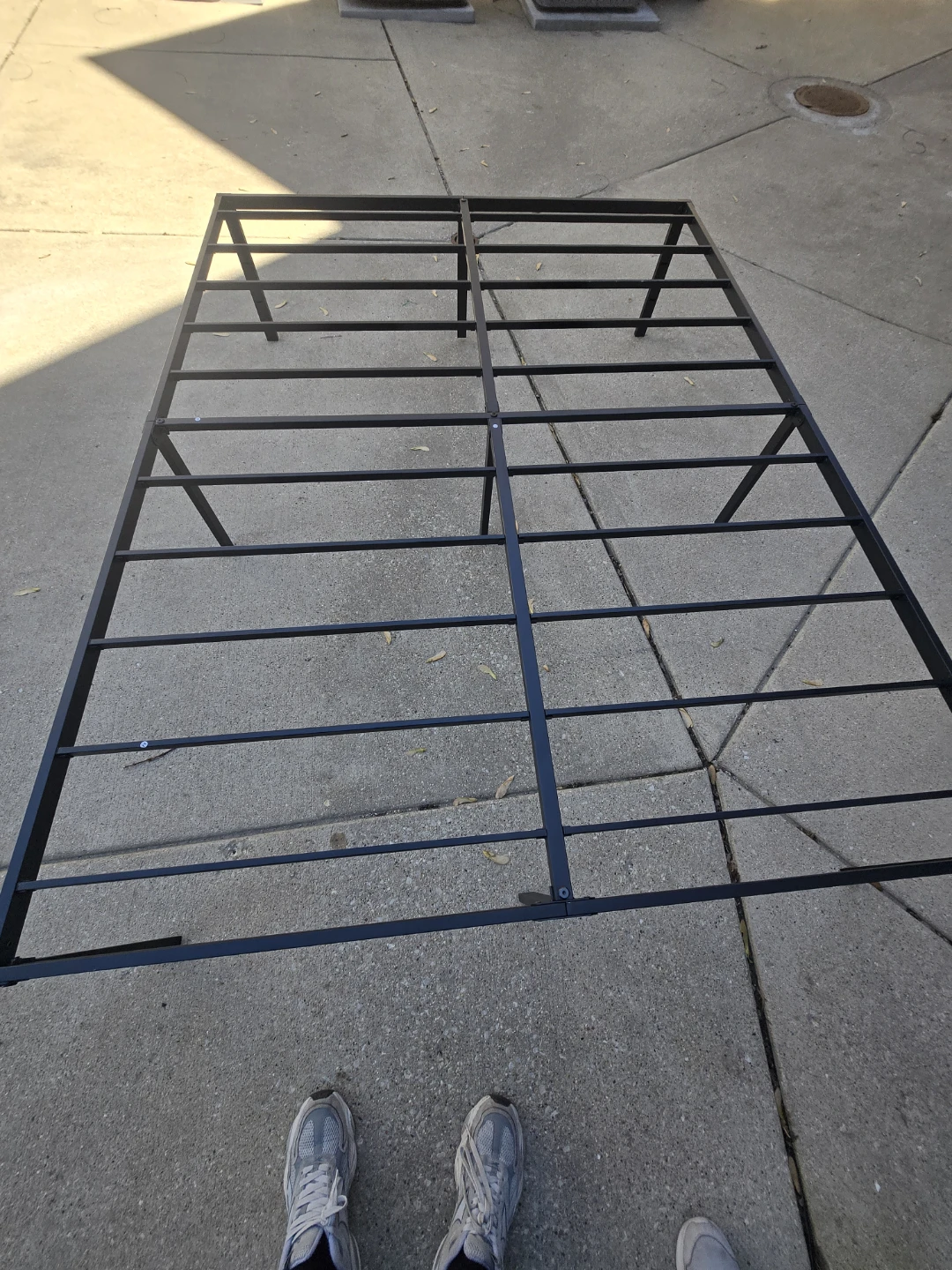 Dark Gray Tufted Headboard and Base (Queen) - photo 3
