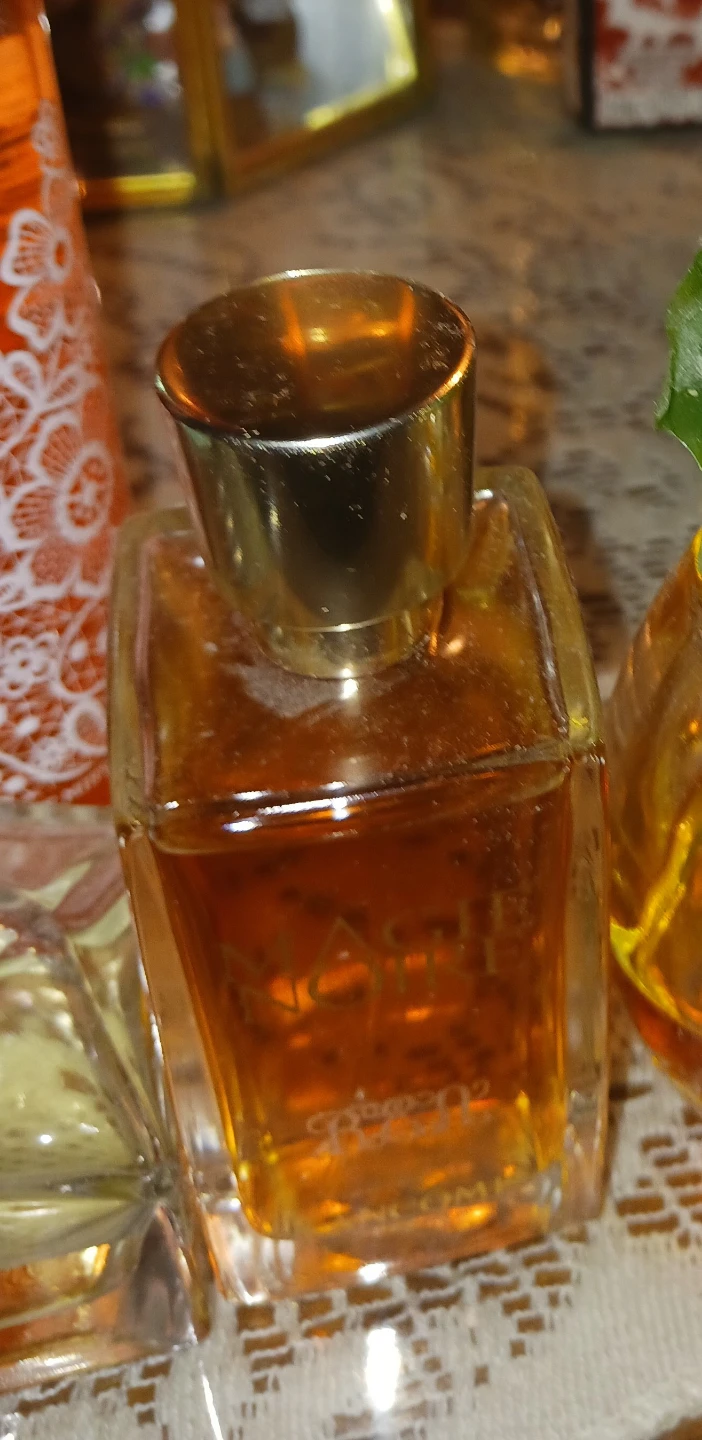Perfume spray and splash and lotion several - photo 3