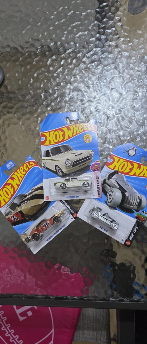 Lotus Cortina, Dodge Charger, Pass 'N Go