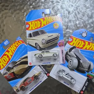 Lotus Cortina, Dodge Charger, Pass 'N Go
