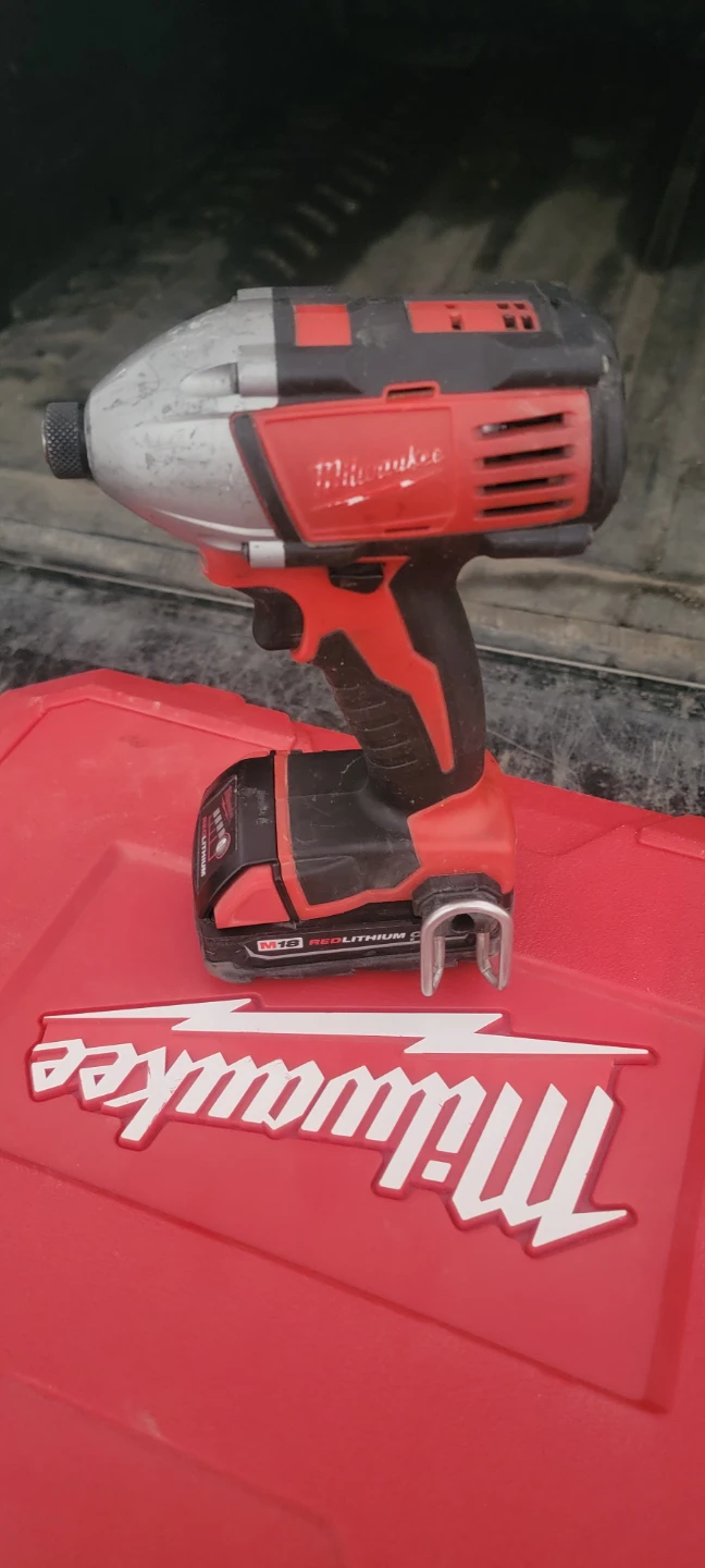 Milwaukee M18 Impact Wrench with Case - photo 3