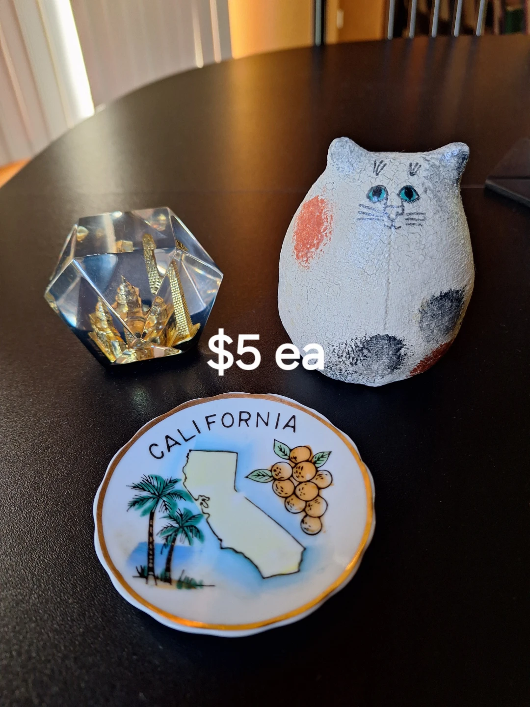 WASHINGTON DC Paperweight,  Papermache Cat, California Plate