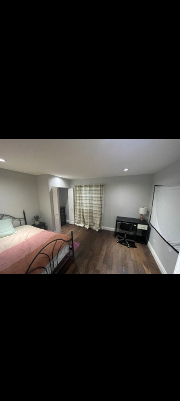 Private room for Rent