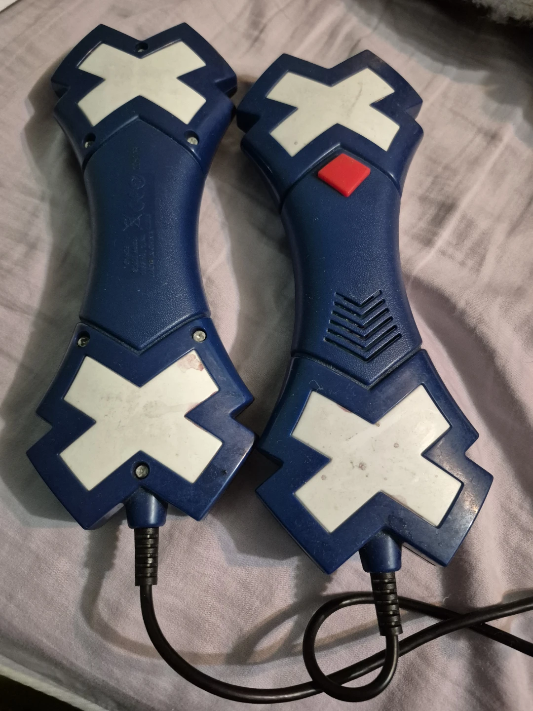 Crossed Signals Game