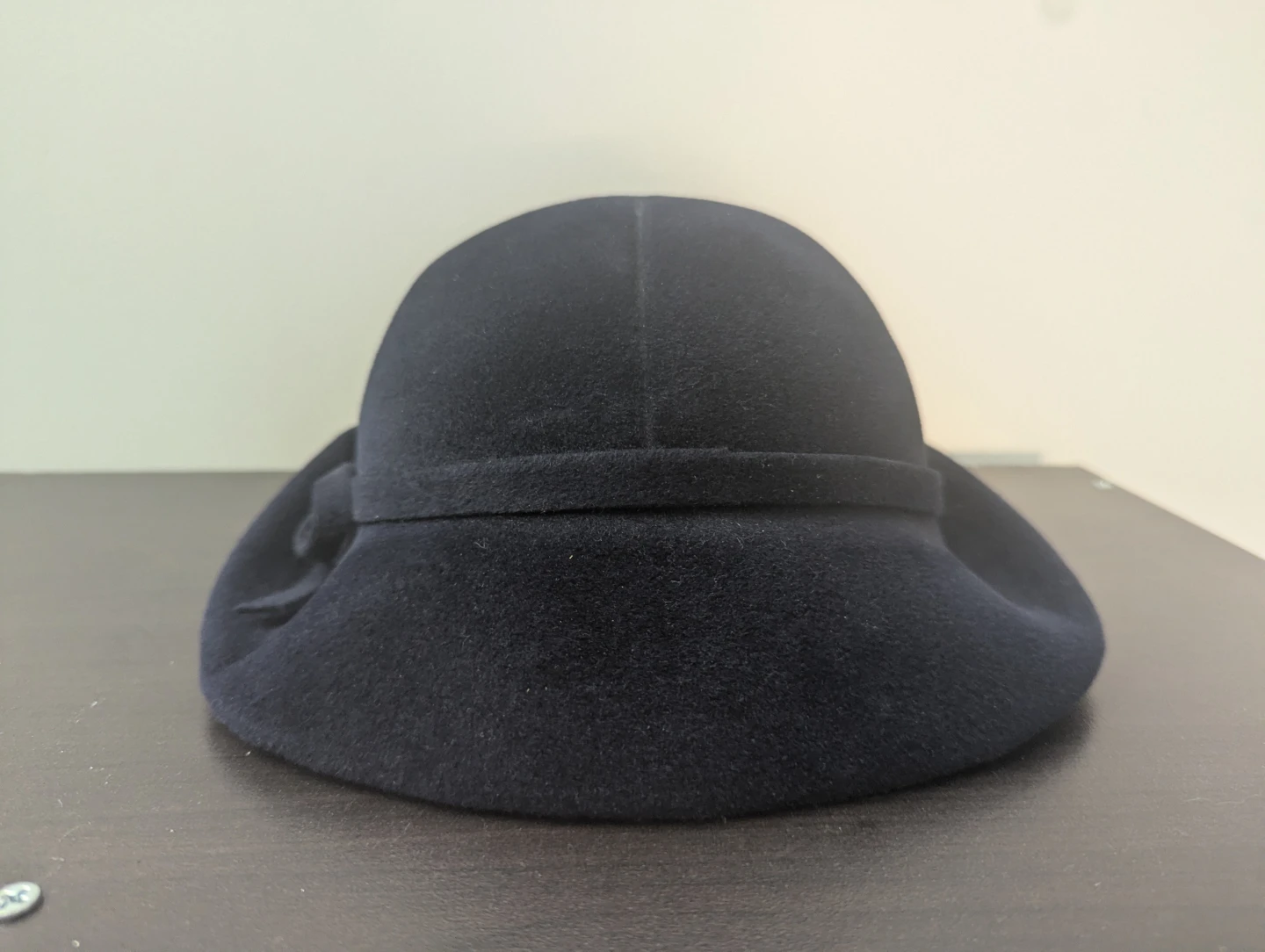 Premier "Finest Quality Imported" Dark Navy Felt Cloche Hat - photo 2