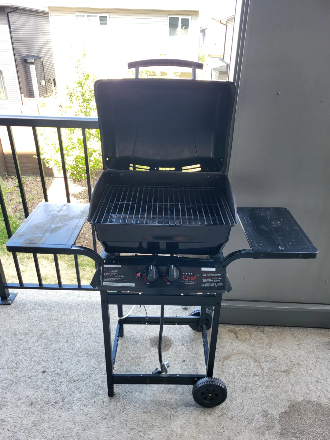 Master Chef Propane BBQ - photo 2