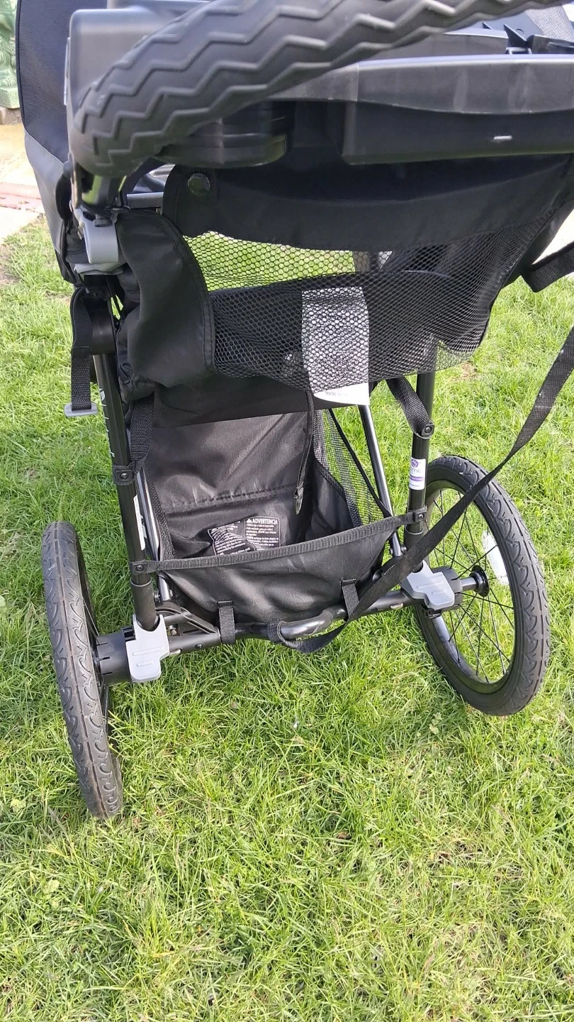 Baby Trend Jogging Stroller - photo 4