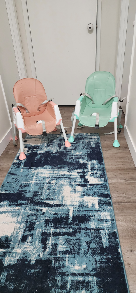 2 x Baby High Chairs - Pink and Mint Green - photo 3