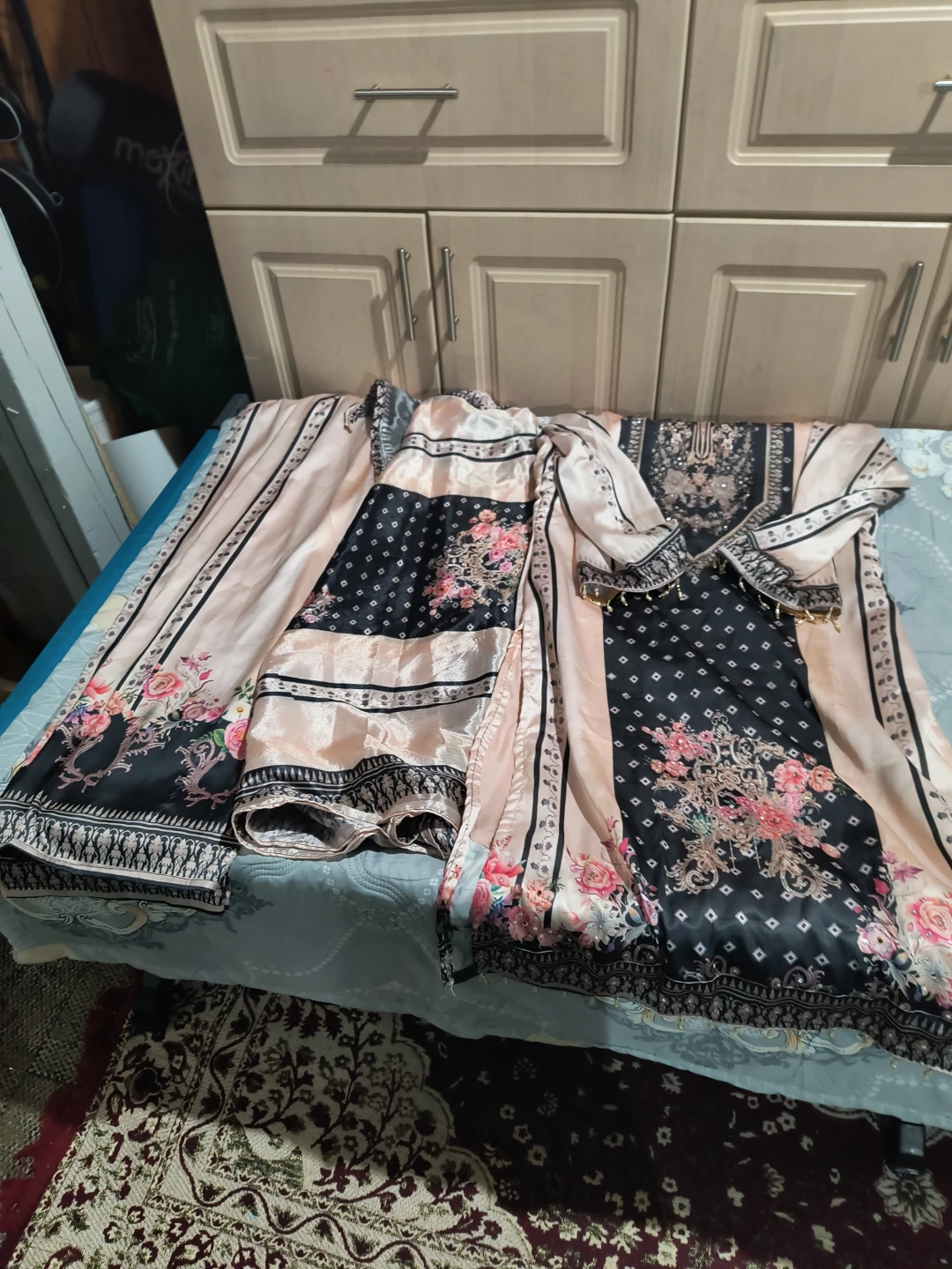 Women's 3-Piece Pakistani  Suit