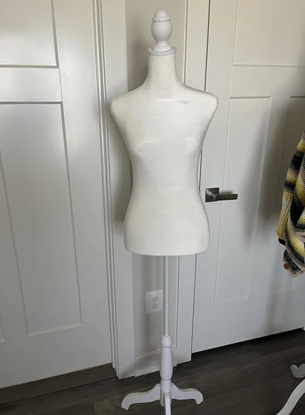 White Mannequin Dress Form with Adjustable Stand