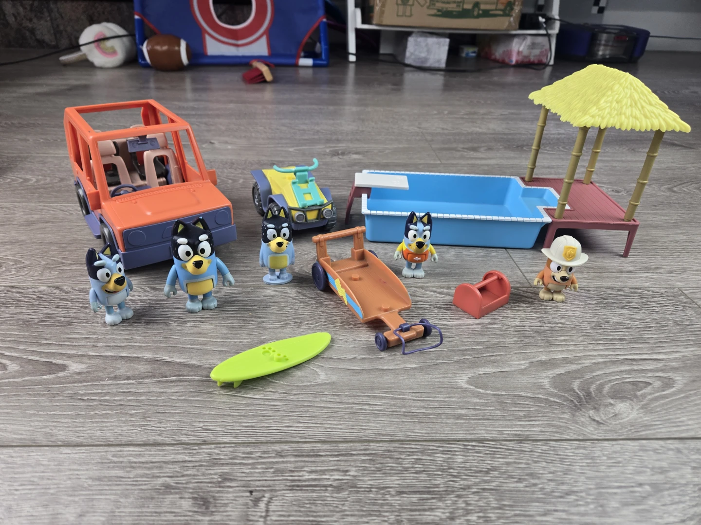 Bluey toy lot - photo 2